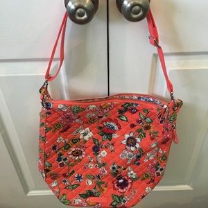 💥🆕Vera Bradley Carson Hobo Bag, Coral Floral☄️